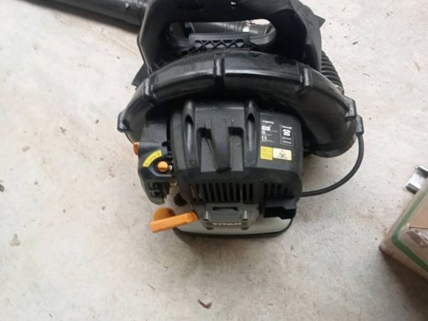Leaf blower - Main image