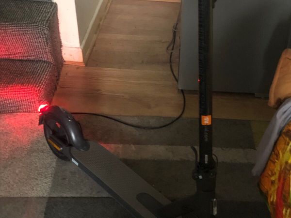 MI ELECTRIC SCOOTER - Main image