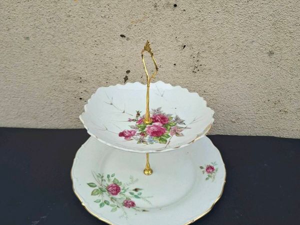 Rose china cake stand - Main image