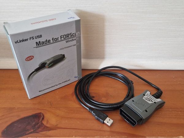 Vgate vLinker FS OBD2 USB Adapter for FORScan - Main image