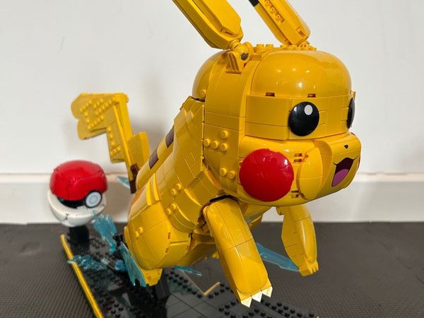 Lego Pikachu & Pokeball - Main image