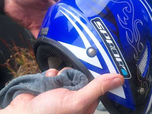 Motor bike helmet - Main image