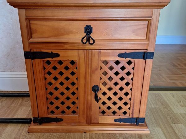 Small cupboard pressz - Main image