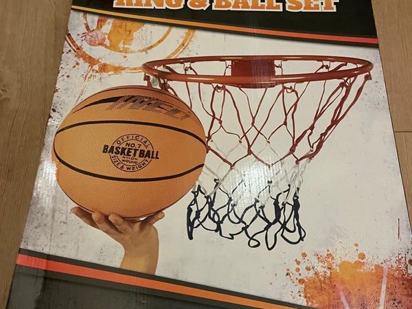 Basketball hoop (wall mounted) - Main image