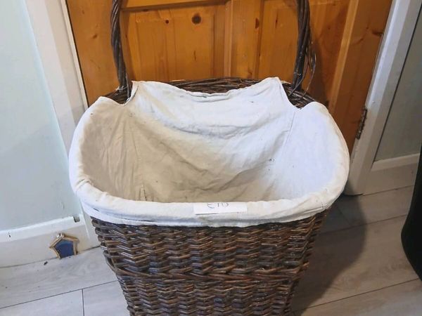 Laundry Basket On wheels - Main image