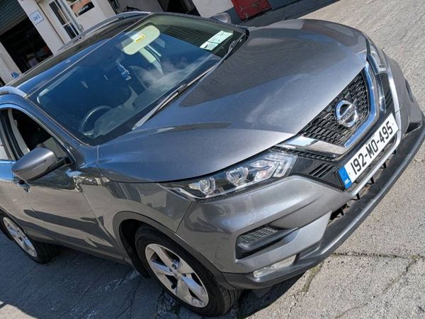 2019 Qashqai Automatic Needs engine - Main image