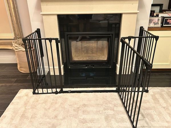 Black metal fire guard and safety gate - Main image