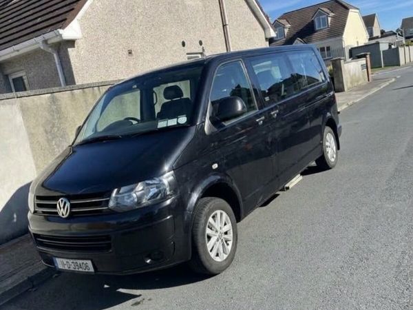 VW transporter shuttle - Main image