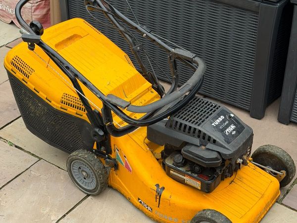 Tiga Petrol Lawnmower - Main image
