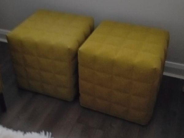 Buzz space pouf x 2 and table - Main image