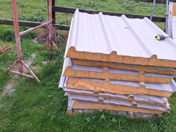Kingspan insulated panel - Main image