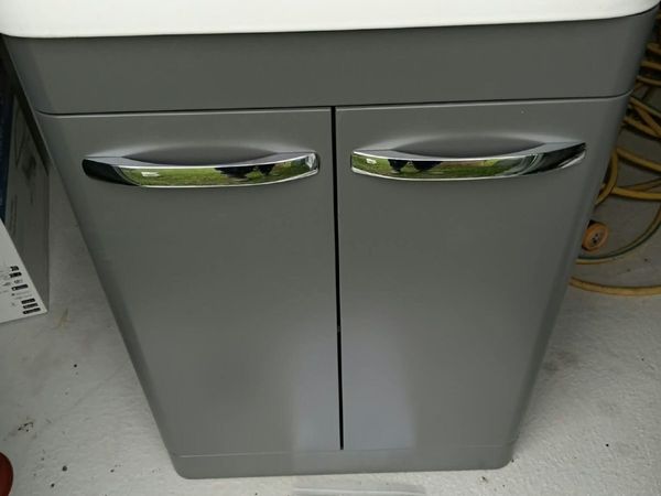 Bathroom Unit - Main image