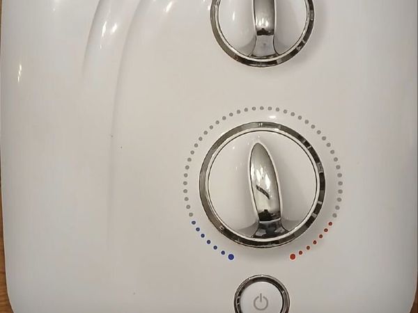 Electric shower - Main image