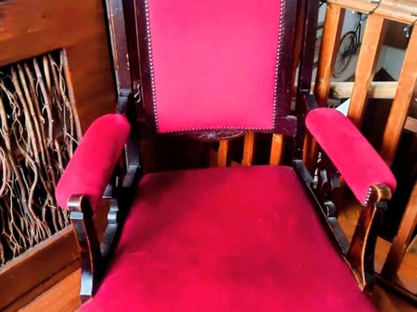 Vintage chairs - Main image