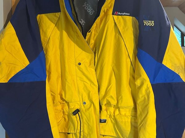 Berghaus Extreme 7000 Men’s coat - Main image