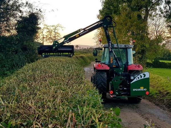 Hedgecutting/Mulching Service - Main image