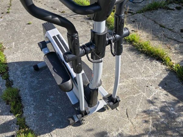 Cross trainer - Main image