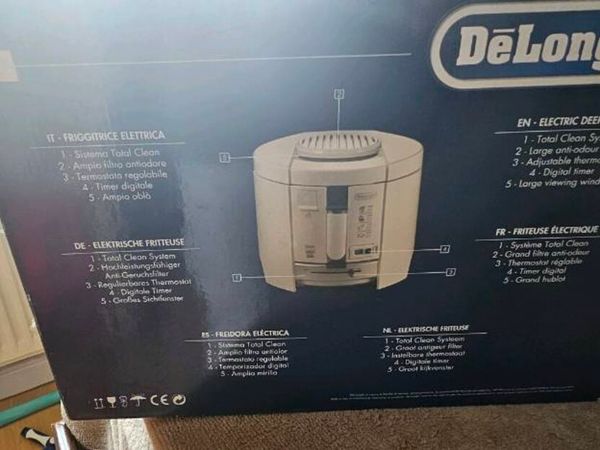 De'Longhi deep fat frier - Main image