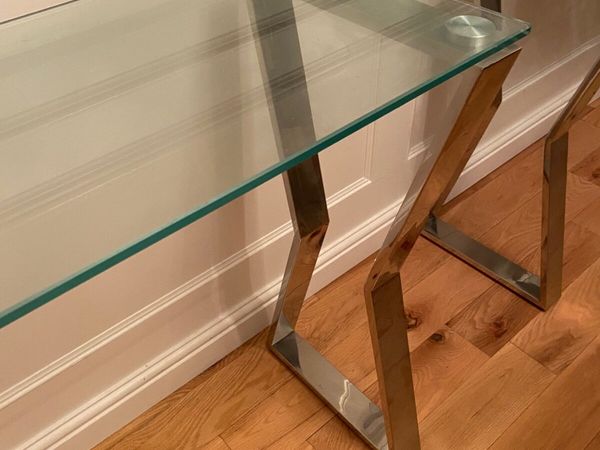 Console tables - Main image