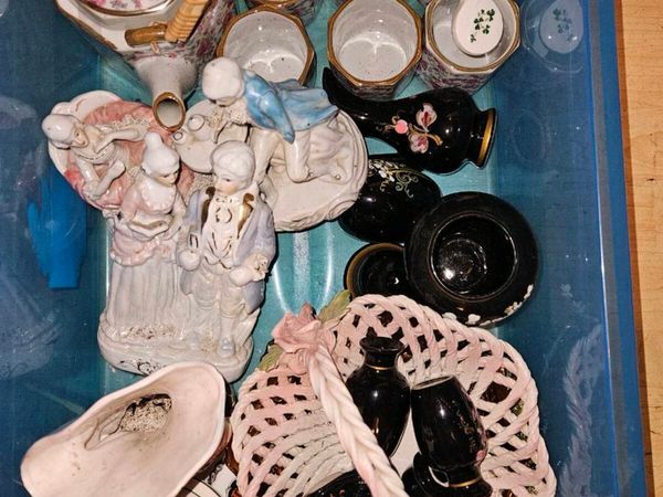Basket of Bricabrac - Main image