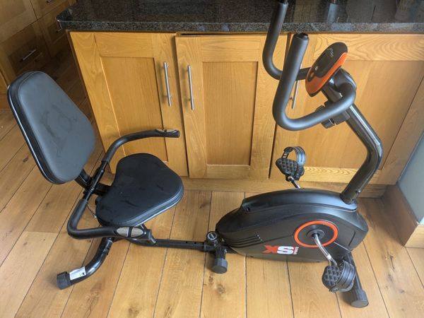 Recumbent Exercise bicycle XSSports - Main image