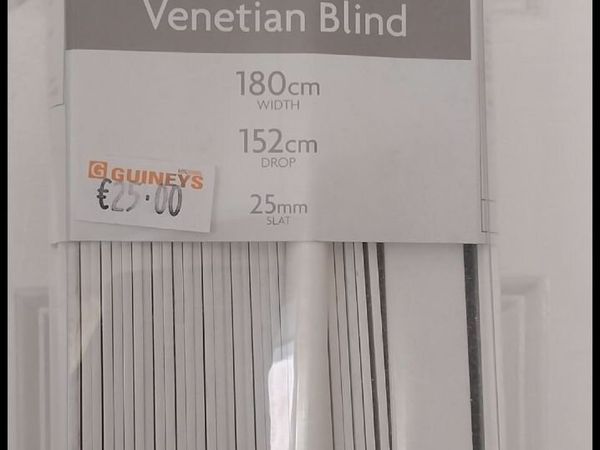 Hardwood 6ft Window Blind in white- new - Main image
