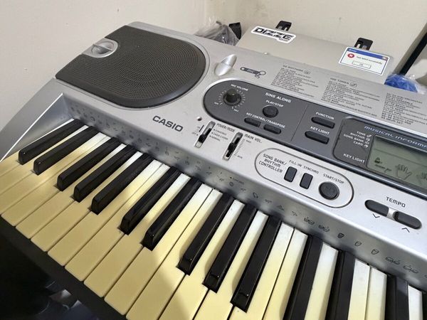 casio keyboard LK-61 lighted - Main image