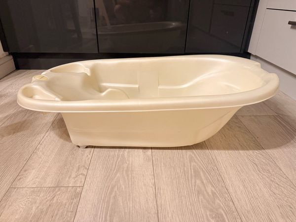 Mamas and Papas baby bath - Main image