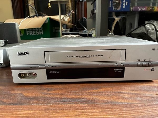 Video player / stereo system - Main image