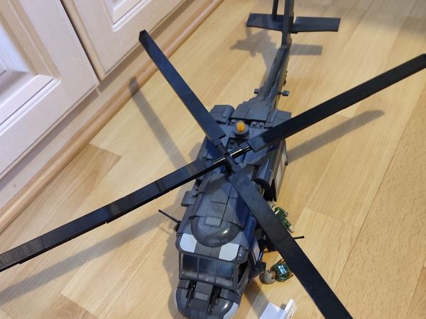 Sikorsky UH-60 - Main image