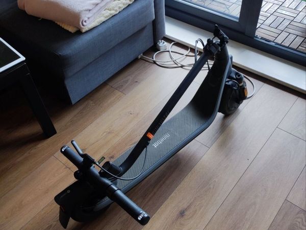 Semi-new Segway Ninebot Electric Scooter E2DII - Main image