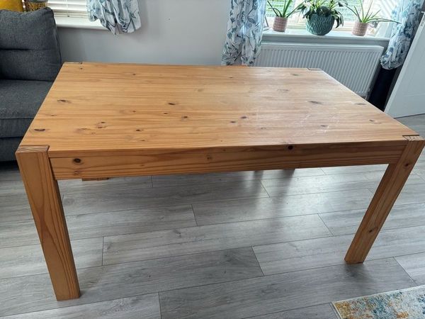 Dining table & 2 benches - Main image