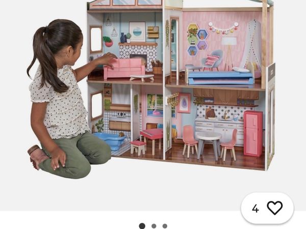 Kid Kraft Magnetic makeover dolls house Brand new - Main image