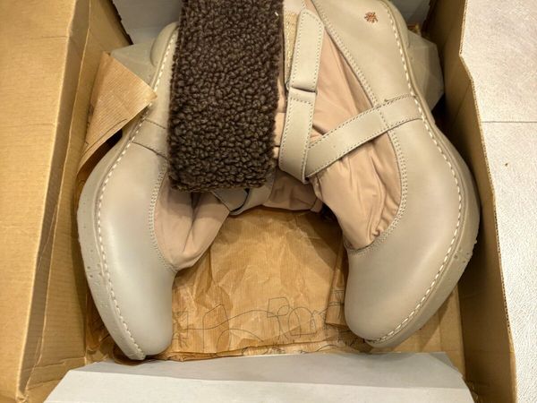 Art womens boots size 42uk 9uk - Main image