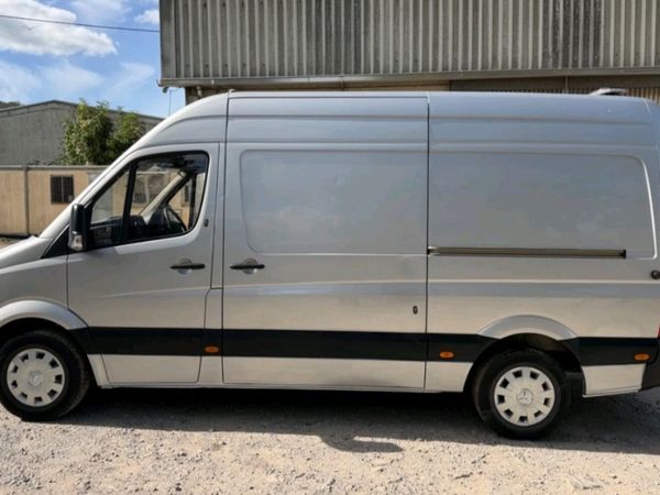 Mercedes Sprinter 315cdi Mwb 'fitters spec' - Main image
