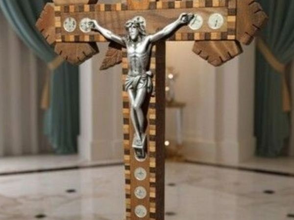 Holy cross - Main image