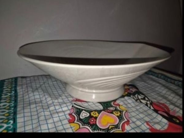 Beeleek pottery - Main image