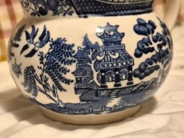 Arklow jug - Main image