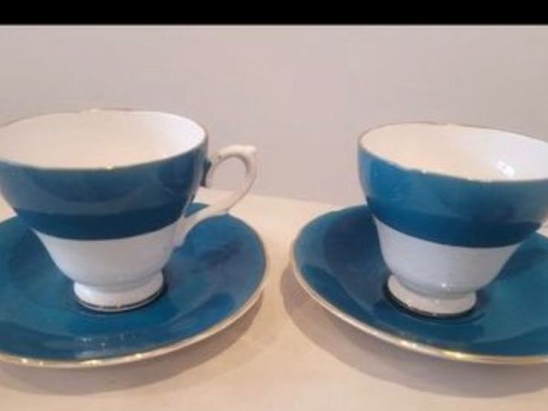 Mid century crockery - Main image