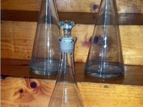 Pristine Vintage Harrods Decanter Trilogy Set - Main image