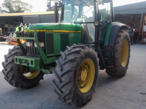 John Deere 6900 - Main image