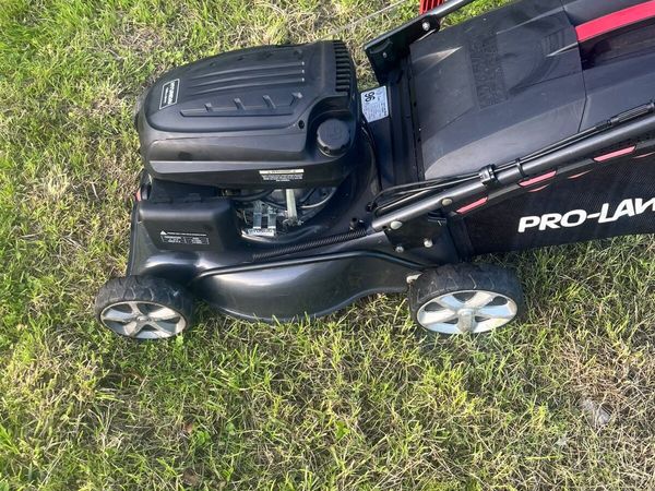 Lawnmower - Main image