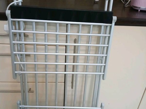HEATER CLOTHES AIRER ELECTRIC NEW - Main image