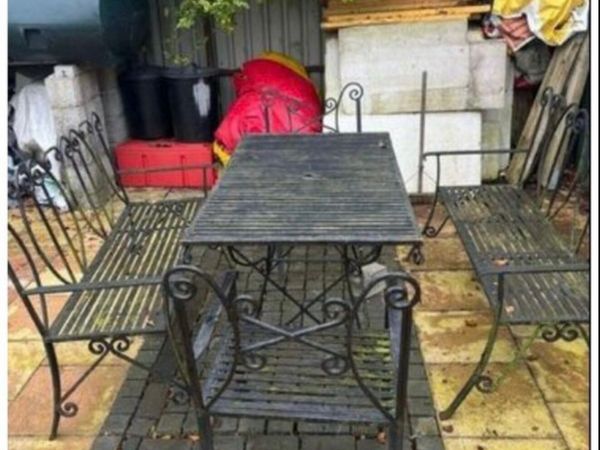 Garden Steel Table & Chairs - Main image