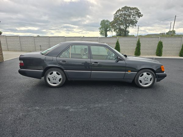 Mercedes-Benz Other 1990 New Nct - Main image