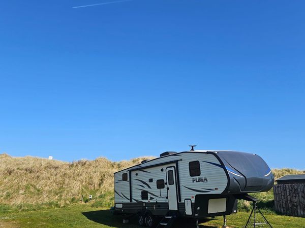 5th wheel caravan - Main image