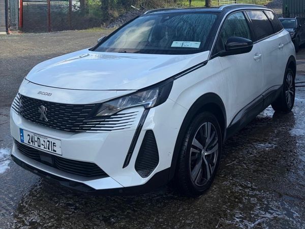 2024 Peugeot 5008  7 seater - Main image