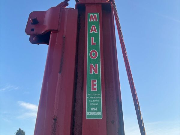 NEAR NEW MALONE POST DRIVER - Main image