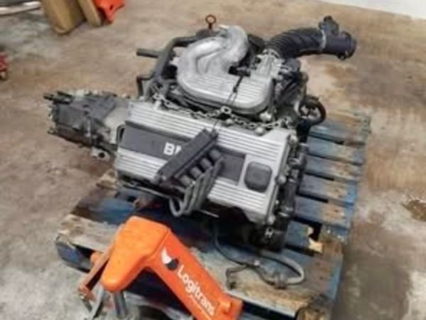 BMW M44 1.9 Engine / box / etc - Main image