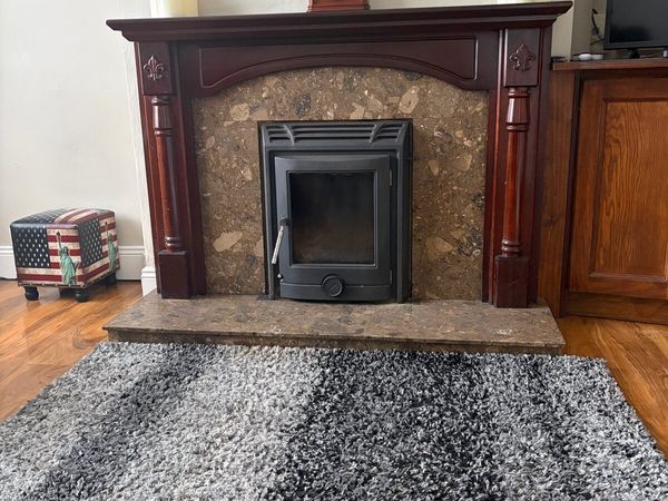 Marble fireplaces with mahogany surrounds - Main image